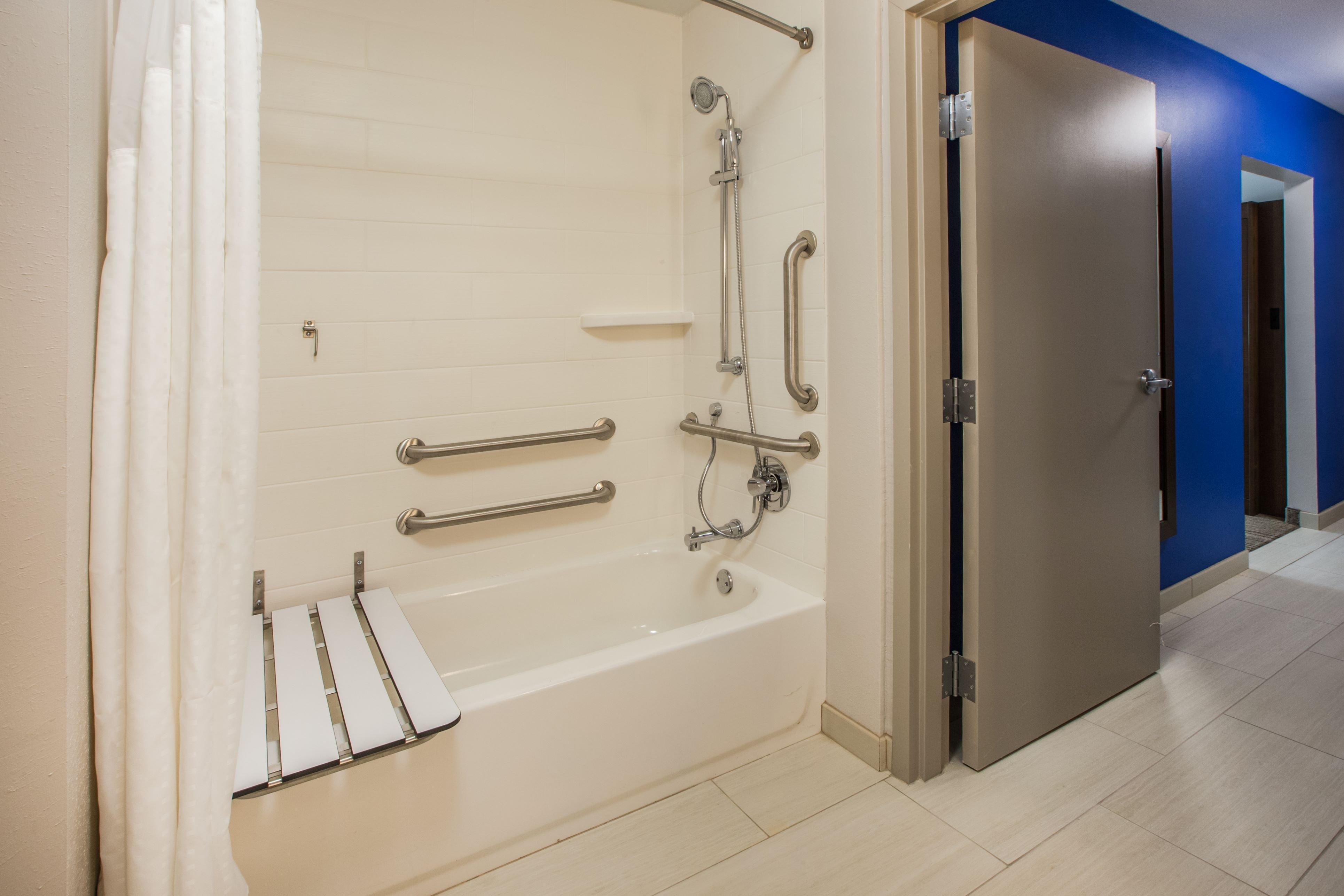 Holiday Inn Express & Suites - Oklahoma City Airport By Ihg Zewnętrze zdjęcie
